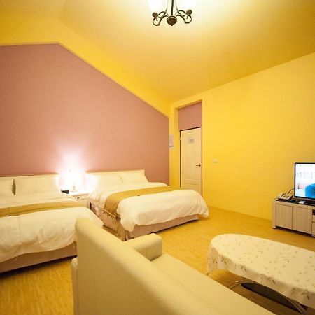 แบร์ฟุต สปริงส์ เบด แอนด์ เบรคฟาสต์ Bed & Breakfast ตงชาน ภายนอก รูปภาพ