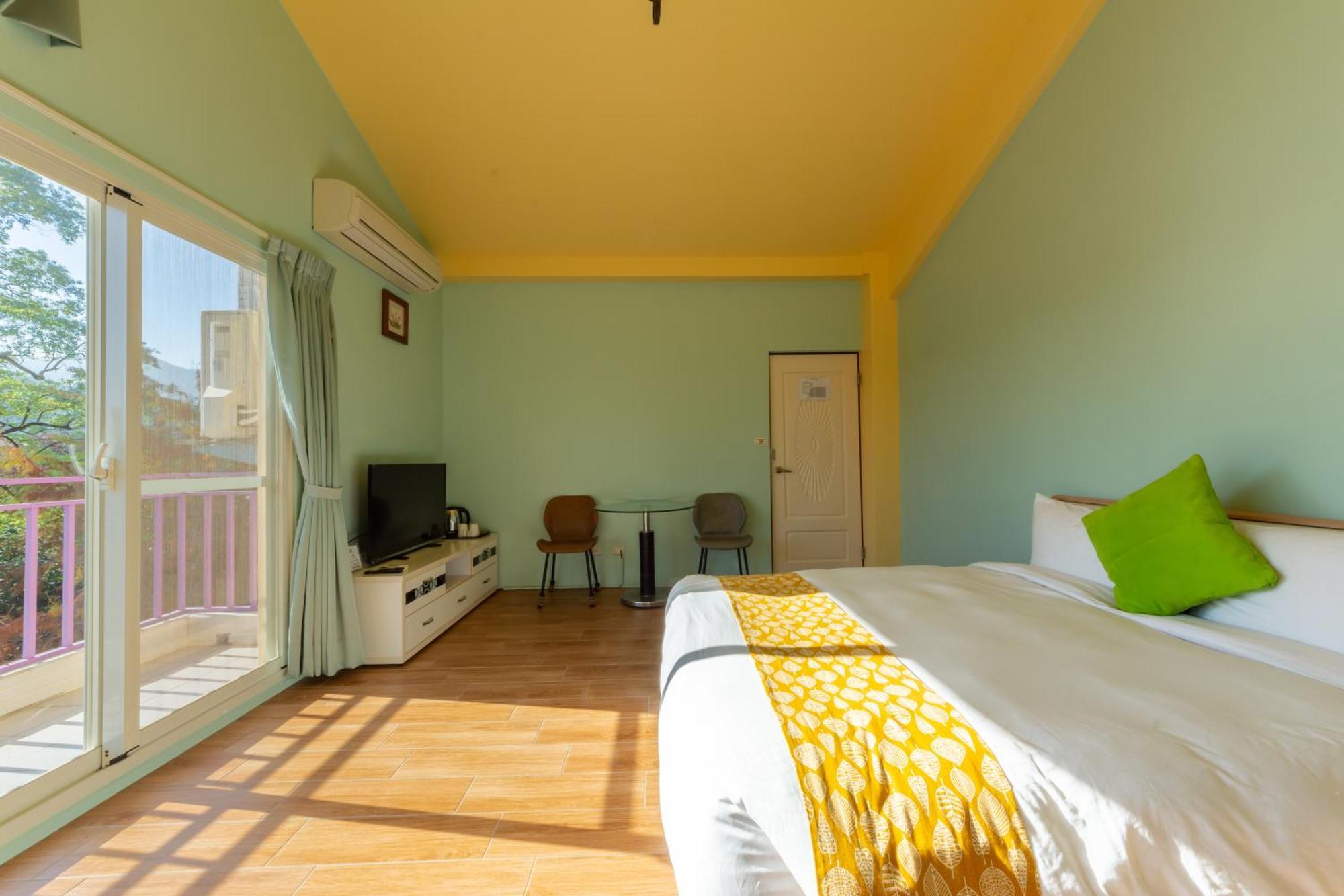 แบร์ฟุต สปริงส์ เบด แอนด์ เบรคฟาสต์ Bed & Breakfast ตงชาน ภายนอก รูปภาพ