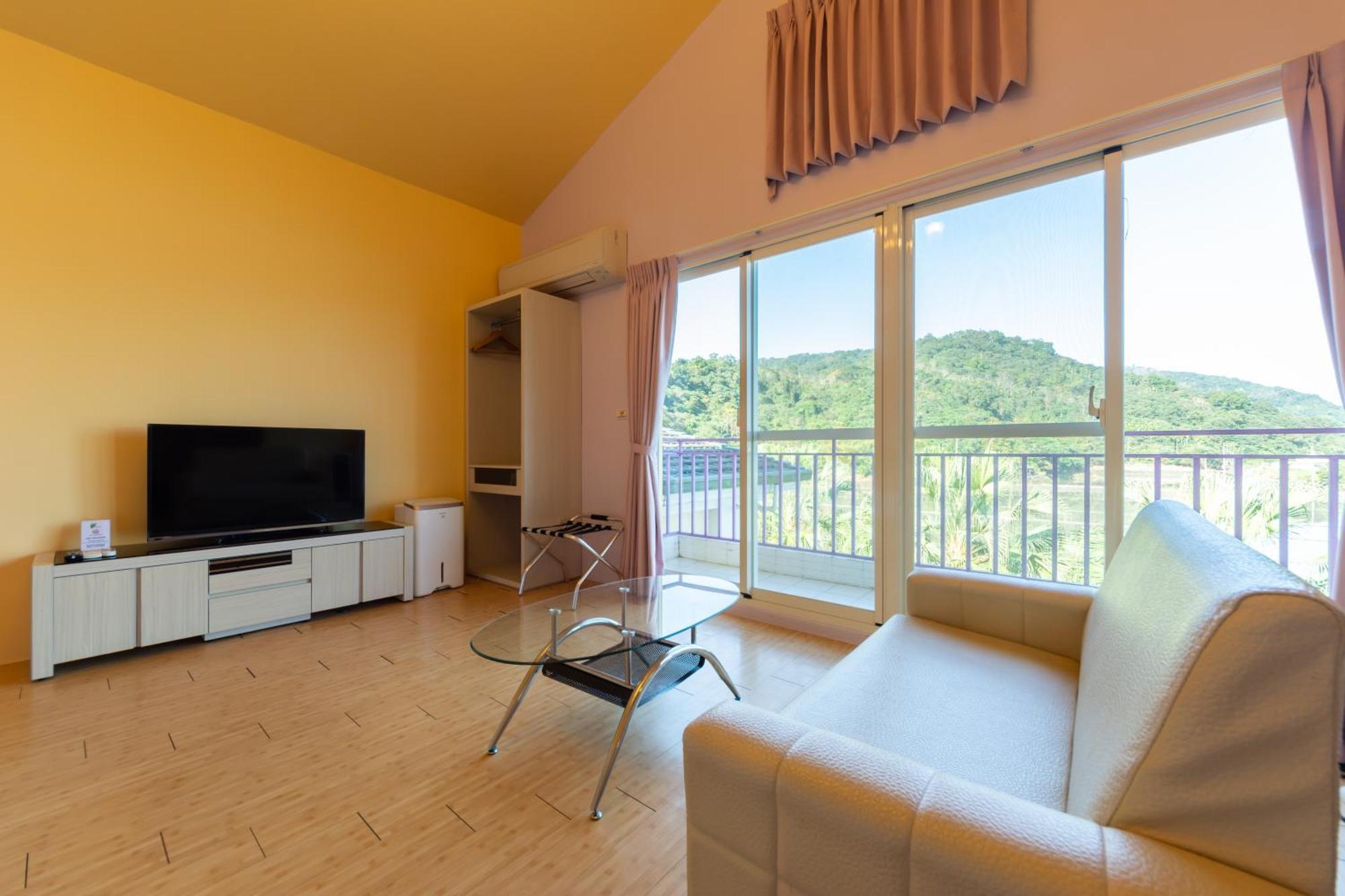 แบร์ฟุต สปริงส์ เบด แอนด์ เบรคฟาสต์ Bed & Breakfast ตงชาน ภายนอก รูปภาพ