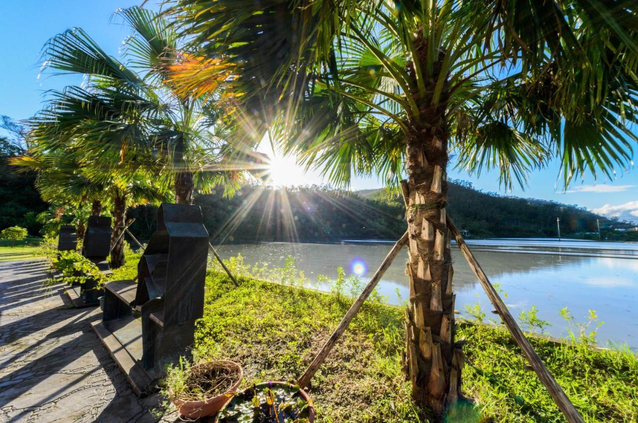 แบร์ฟุต สปริงส์ เบด แอนด์ เบรคฟาสต์ Bed & Breakfast ตงชาน ภายนอก รูปภาพ